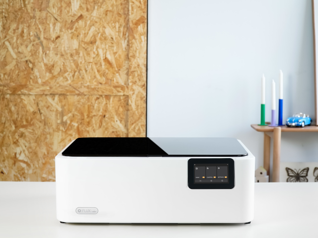 Flux Ador Color Printing Laser Cutter 10w